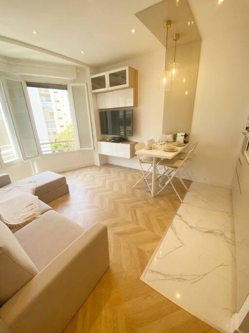 Appartement 2P Idealement Place Juan Les Pins Juan-les-Pins Exterior foto
